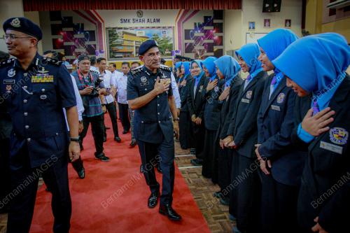 MOHD ZAINI ABU HASSAN