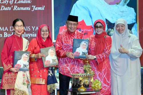 PELANCARAN BUKU FROM SUNGAI GERINGGING TO CITY OF LONDON