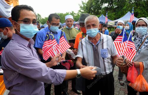KEMPEN KIBARKAN JALUR GEMILANG HARI KEBANGSAAN KE-63