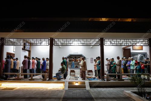 SOLAT TARAWIH