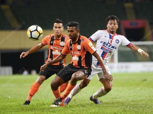 SG08_02062018_BOLA_BN201805239192