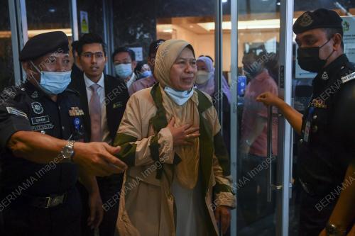 DATUK ZURAIDA KAMARUDDIN