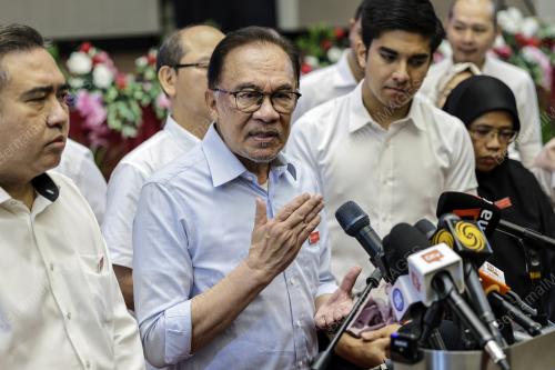 DATUK SERI ANWAR IBRAHIM
