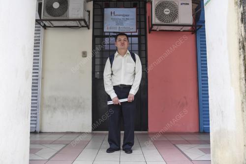 OKU KEMBALI BERDIKARI HASIL SOKONGAN PEMBANTU PERIBADI