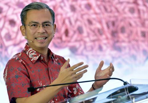 FAHMI FADZIL