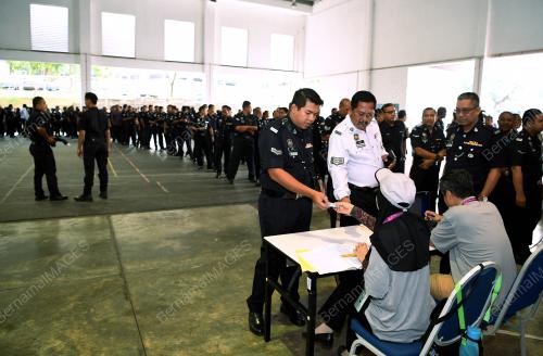 SG08_05052018_UNDI_BN201805047657
