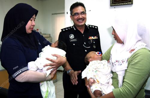 SG08_06042012_PC_POLIS