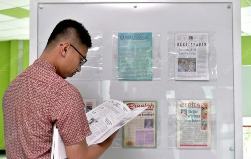 PERASMIAN PERPUSTAKAAN PERINGATAN SIDDIQ FADZIL UNISEL