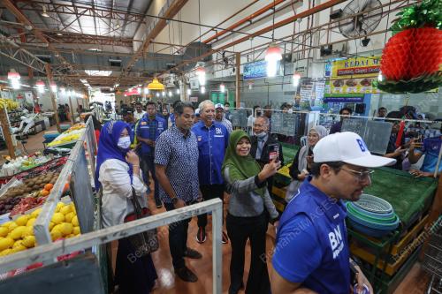 KHAIRY JAMALUDDIN