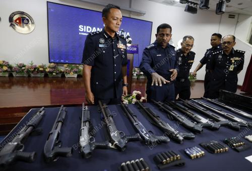 CP DATUK HUSSEIN OMAR KHAN