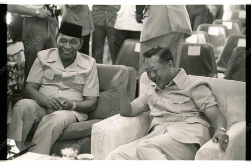 SULTAN MELAWAT