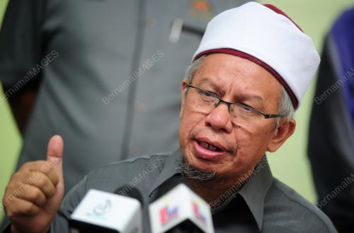 ZULKIFLI MOHAMAD Al-BAKRI