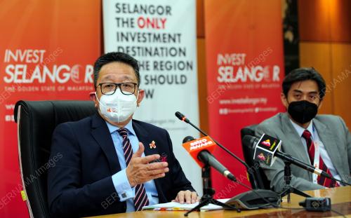 DATUK TENG CHANG KHIM