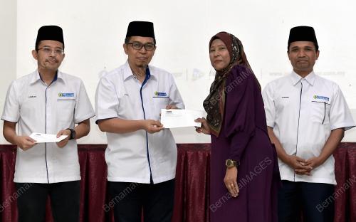 PROGRAM SIMBOLIK AGIHAN PERDANA BANTUAN RAMADAN LZS