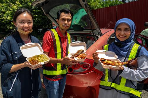 PENIAGA NASI CAMPUR "PROTON GEN 2