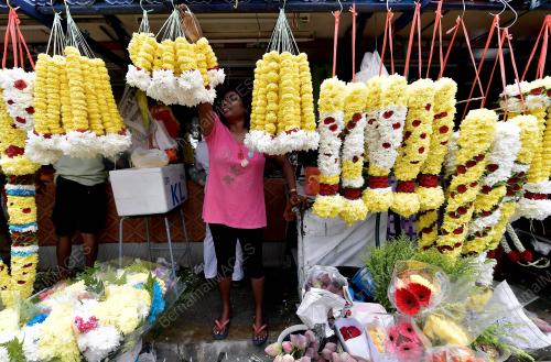 TINJAUAN PERSIAPAN HARI DEEPAVALI