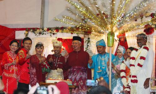 MOHD NAJIB TUN RAZAK