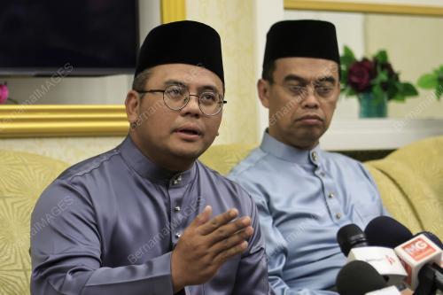DATUK SERI AMIRUDIN SHARI