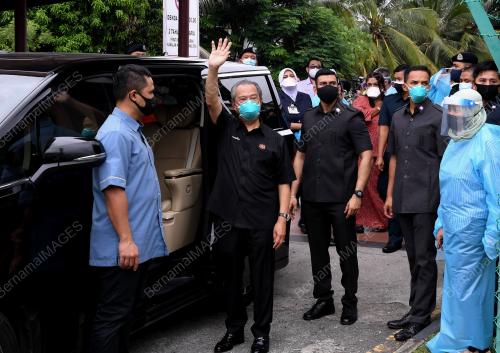 TAN SRI MUHYIDDIN YASSIN