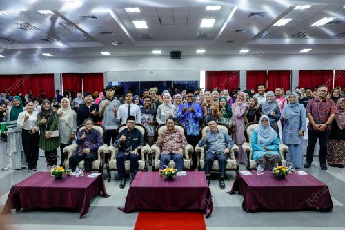 DATUK MUSTAPHA SAKMUD
