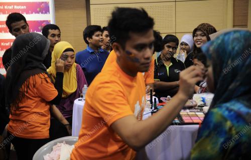 SG08_16112013_MY3L