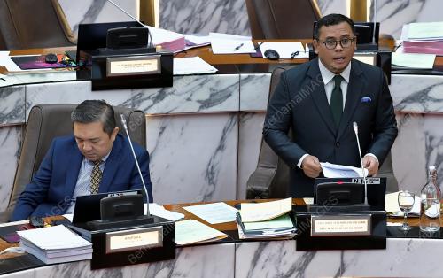 DATUK SERI AMIRUDIN SHARI