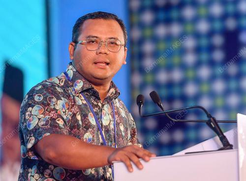 DATUK SERI AMIRUDIN SHARI