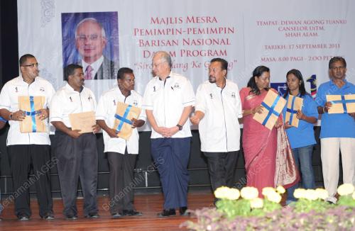 DATUK SERI NAJIB TUN RAZAK