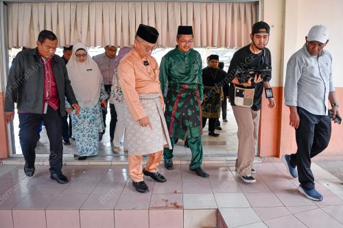 MENTERI AGAMA MELAWAT SRA TELOK PANGLIMA GARANG