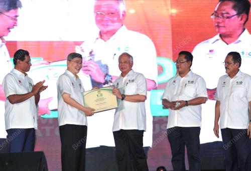 SG08_18052017_SAWIT_BN201705173957