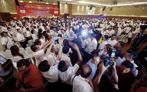SG08_18102015_GERAKAN