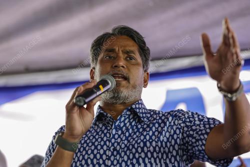 KHAIRY JAMALUDDIN