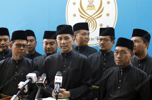 DATUK SERI MOHAMED AZMIN ALI