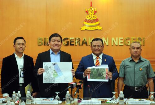 AMIRUDIN SHARI
