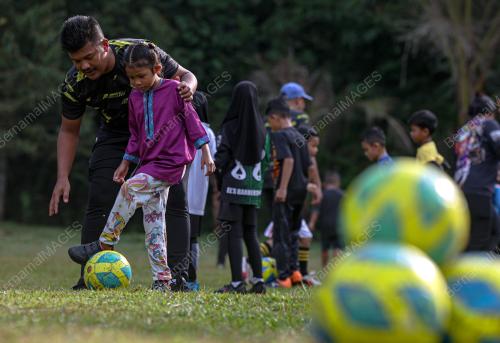 KLINIK BOLA SEPAK KOMUNITI ORANG ASLI KKB