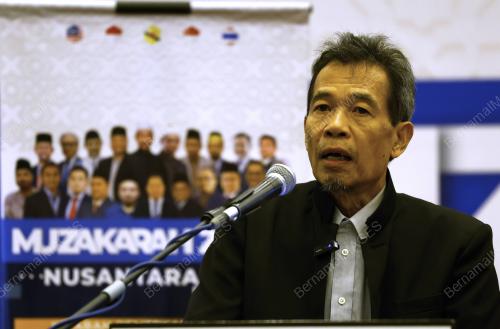 DATUK DR ABDUL RAHMAN ABDULLAH