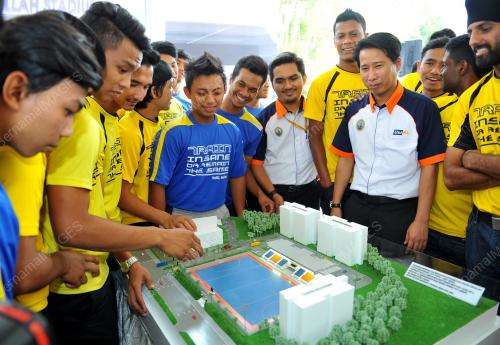 SG08_20082015_UNIKL