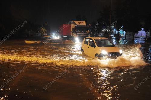 BANJIR KILAT SHAH ALAM
