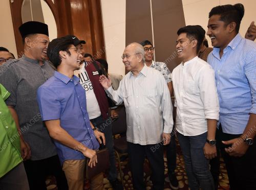 SG08_21062018_UMNO_BN201806211077