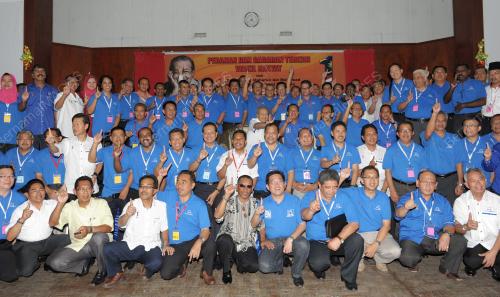 TUN MAHATHIR MOHAMAD