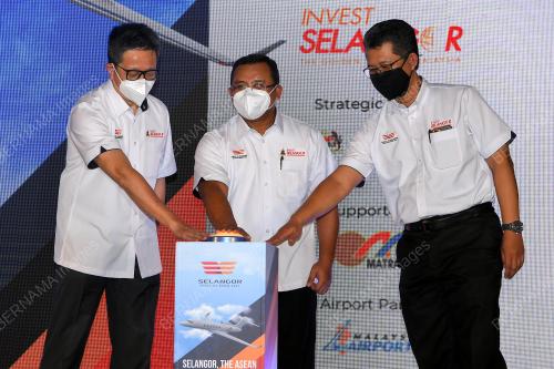 DATUK SERI AMIRUDIN SHARI