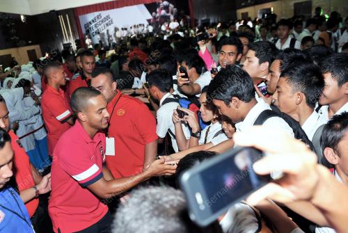 SG08_23072012_ARSENAL_SEKOLAH