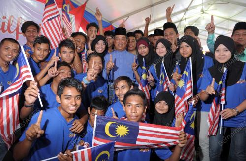 MUHYIDDIN YASSIN