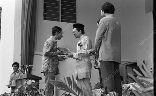 SG08_23102015_ANWAR_AGASIA