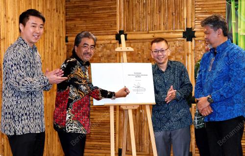DATUK SERI JOHARI ABDUL GHANI