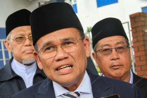 DATUK SALEHUDDIN SAIDIN