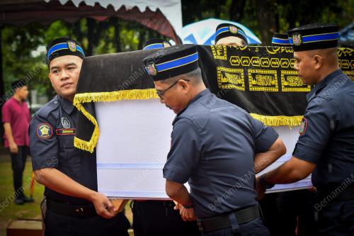 IBU TENGKU PERMAISURI SELANGOR MENINGGAL