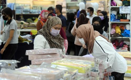 TINJAUAN SOP PELITUP MULUT DAN HIDUNG