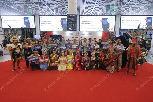 SAMBUTAN TADAU KAAMATAN DAN HARI GAWAI