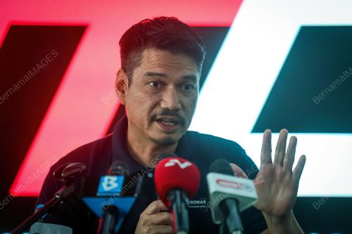 AZHAN SHAFRIMAN HANIF